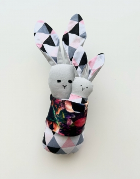 Hare family Carrots